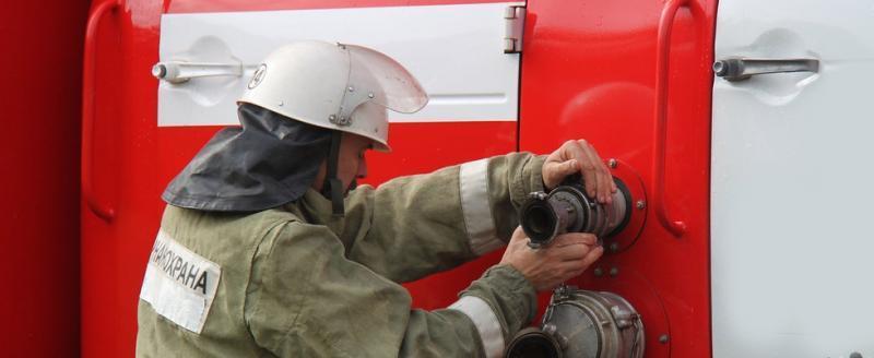 Сегодня утром пожарные ликвидировали возгорание в частном секторе Бакала 
