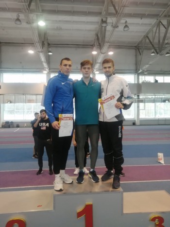  «Быстрее самого себя»: легкоатлет из Сатки Ратмир Рамазанов завоевал две медали на первенстве 