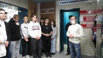 «Интересная встреча»: майор полиции в отставке Владислав Кулагин провёл экскурсию для саткинских школьников 