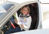 «Цветы, улыбки и хорошее настроение»: автоледи Саткинского района получили поздравления с наступающим праздником 