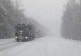 Из-за снегопада на трассе М-5 «Урал» образовались пробки 