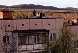 «Опасные селфи»: на крыше многоэтажки в Сатке вновь замечены подростки 