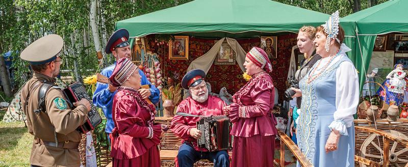 «Под открытым небом»: саткинцам рассказали, когда и где в этом году состоятся Бажовский и Ильменский фестивали 