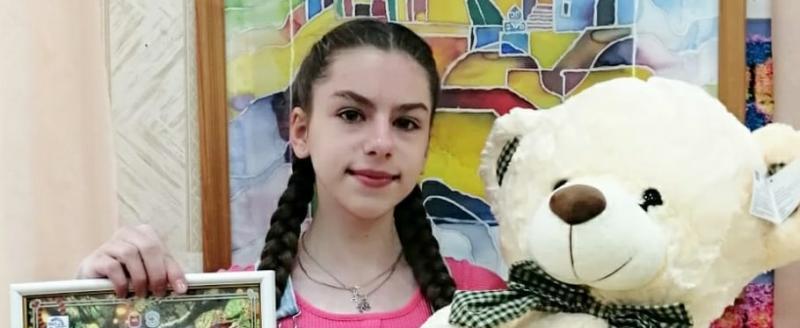 Жительница Саткинского района Адриана Макарова стала лауреатом областного конкурса рисунков 