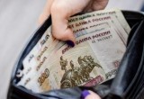 Большинство опрошенных жителей Челябинской области признались, что им не хватает зарплаты 
