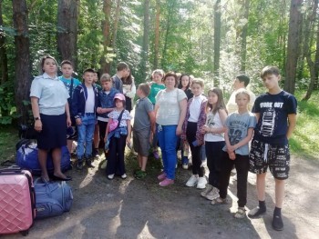 Саткинские дети отдыхают и развиваются в загородном лагере «Уралец»