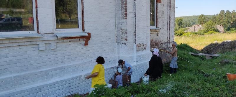 В посёлке Иструть продолжается восстановление мужского монастыря 