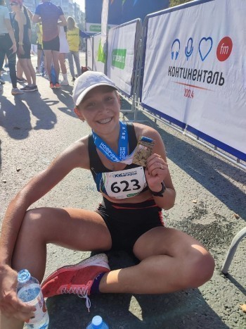 «1 час 23 минуты и 7 секунд»: спортсменка из Бакала Сусанна Хажиева покорила Челябинский марафон 