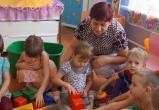 «Ваши вопросы»: как обстоят дела с бесплатным питанием в школах Саткинского района и очередями в детских садах 