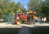  «Недостатки устранены»: на детской площадке в Сатке отремонтированы игровые конструкции 