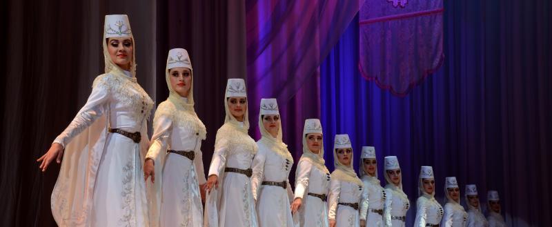 Жители Сатки увидят танцы народов Кавказа и услышат легендарные барабанные ритмы 