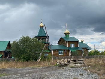 В храмах Саткинского района в последний месяц особенно многолюдно 