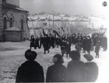 «Мир – народам!»: как 105 лет назад Саткинский район встретил Октябрьскую революцию 
