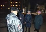 С пятницы по воскресенье улицы Саткинского района патрулируют совместные группы дружинников и полицейских 