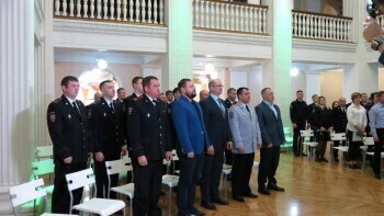 Полицейские Саткинского района получили награды 