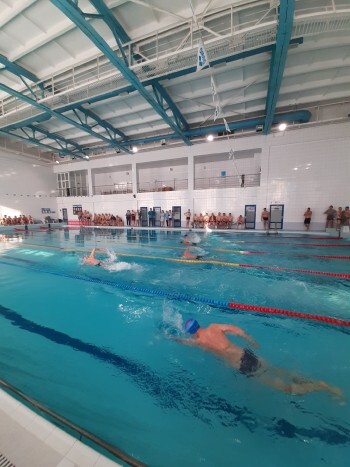 «Болеем за наших!»: скоро в Сатке будут проходить областные соревнования по плаванию 