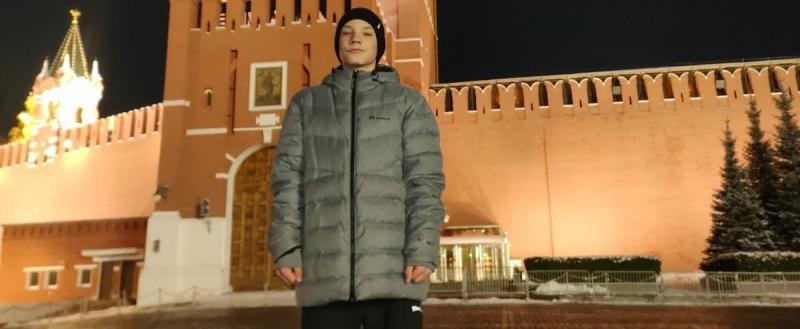 Боксёр из Сатки Владимир Галиахметов принимает поздравления с «бронзой», завоёванной на соревнованиях в Москве 