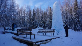 Саткинскую достопримечательность – ледяной 10-метровый фонтан - покажут в известной телепередаче 