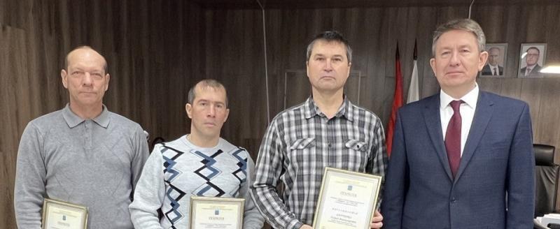 «За высокие спортивные результаты»: сотрудники администрации Саткинского района получили грамоты 