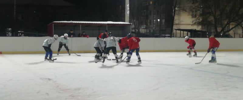 «На лёд выходят настоящие мужчины»: в субботу в Сатке состоится матч по хоккею с шайбой 