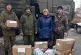 «Медикаменты, продукты, инструменты»: сотрудники саткинского Центра детского творчества собрали посылки для солдат 