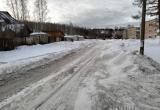 «Обочина обледенела, на дороге – колея!»: бакальцы просят провести работы по очистке от снега 