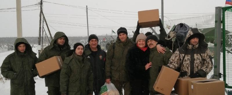 Жители Саткинского района отправили посылки участникам специальной военной операции 