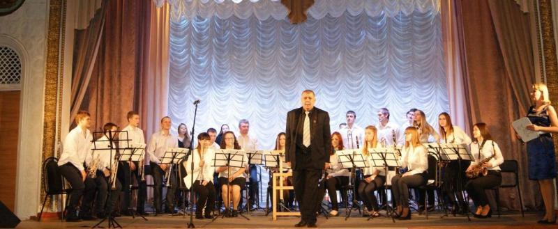 «Аплодируем стоя!»: межевской духовой оркестр стал лауреатом Всероссийского конкурса 