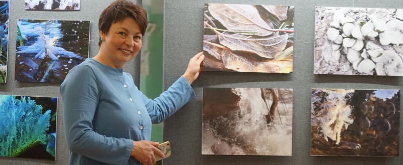 «Видеть прекрасное»: начала работу фотовыставка жительницы Рудничного Натальи Хохряковой