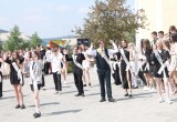Жители Саткинского района могут выразить мнение по поводу празднования Дня знания и Последнего звонка 