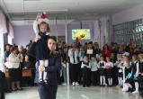 В школах Саткинского района завершаются линейки, посвящённые Дню знаний