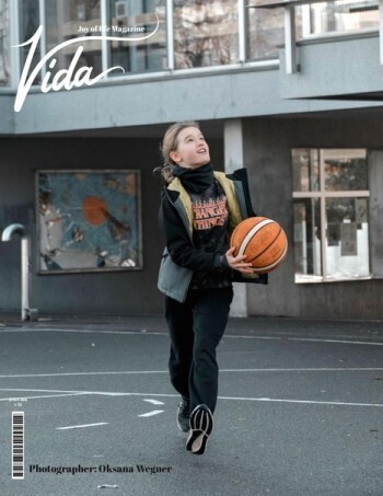 Ученица бакальской школы №9 засветилась  в модном испанском журнале Vida