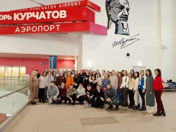 Делегация Саткинского района в составе 46 ребят в рамках РДДМ «Движения Первых»  посетила выставку-форум «Россия»!