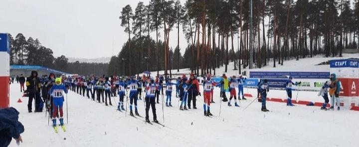 У саткинских лыжников «серебро» и «бронза»: соревнования продолжаются
