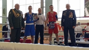 Саткинские боксеры привезли девять медалей с патриотических соревнований