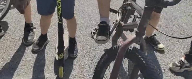 Привлекают родителей: саткинские полицейские выявляют нарушителей на мото и велотехнике