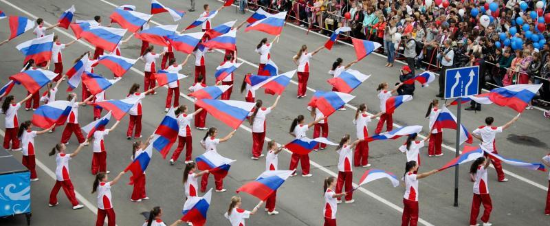 Кого россияне считают защитниками Отечества