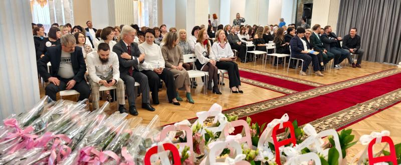 В ДК «Магнезит» состоялось чествование работников культуры