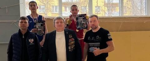 Саткинские боксеры завоевали «золото» на областных соревнованиях в Трехгорном
