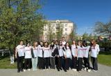 День Победы: волонтеры помогли сделать праздник в Сатке особенным! 