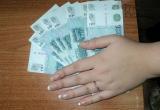   По итогам прошлого года 7,7% южноуральцев живут за чертой бедности. 