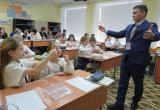 Учитель начальных классов школы №40 Илья Хайбуллин стал победителем муниципального этапа конкурса &laquo;Учитель года-2026&raquo;