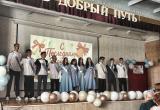 308 одиннадцатиклассников и 985 девятиклассников завершают учебный год в Саткинском округе
